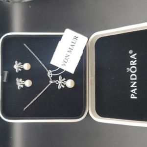 Pandora earings and necklace